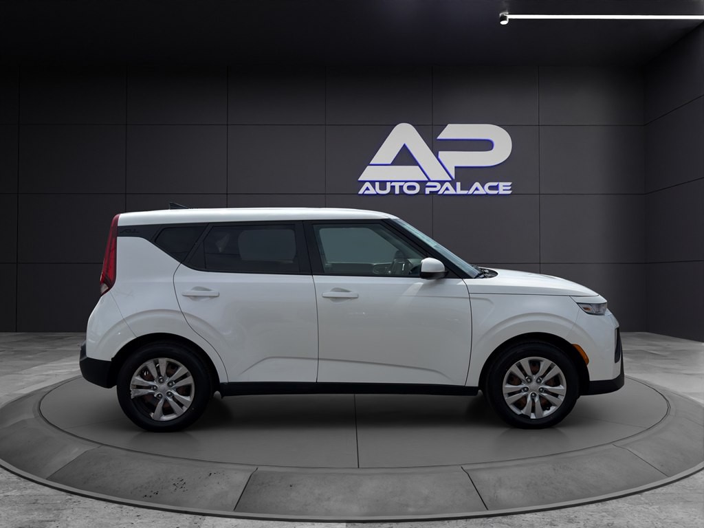 2020 Kia Soul Image 8