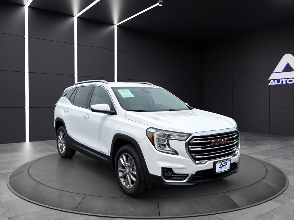 2022 GMC Terrain Image 3