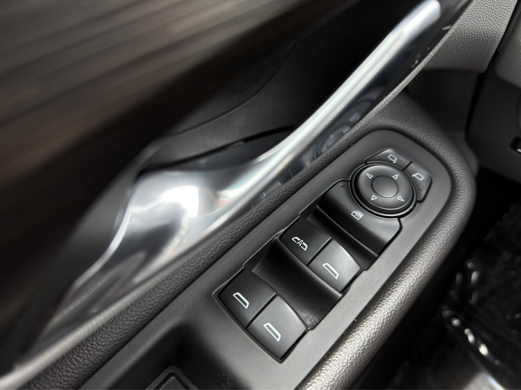 2022 GMC Terrain Image 9