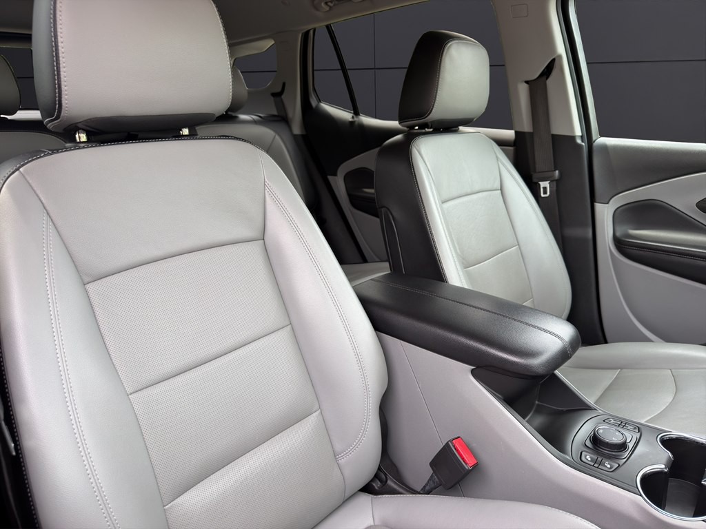2022 GMC Terrain Image 12