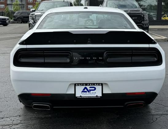 2018 Dodge Challenger Image 5