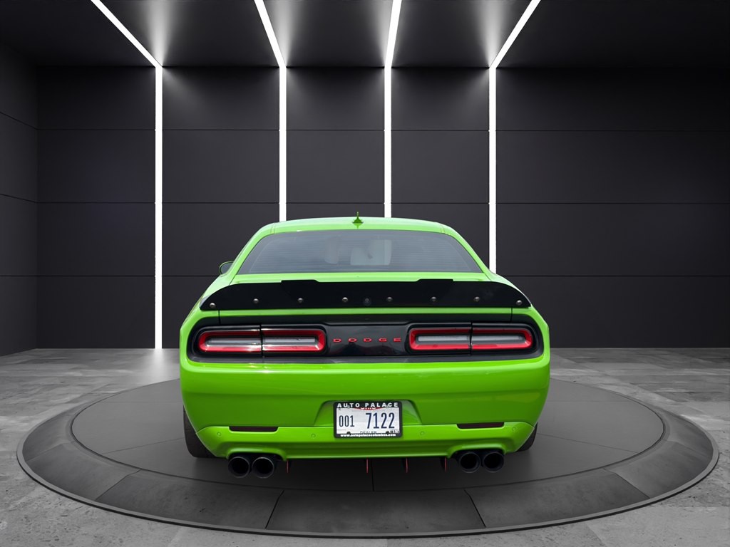2017 Dodge Challenger Image 5