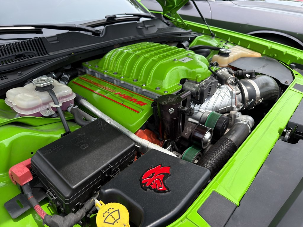 2017 Dodge Challenger Image 23