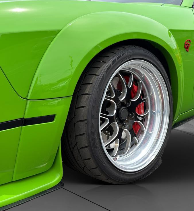 2017 Dodge Challenger Image 24