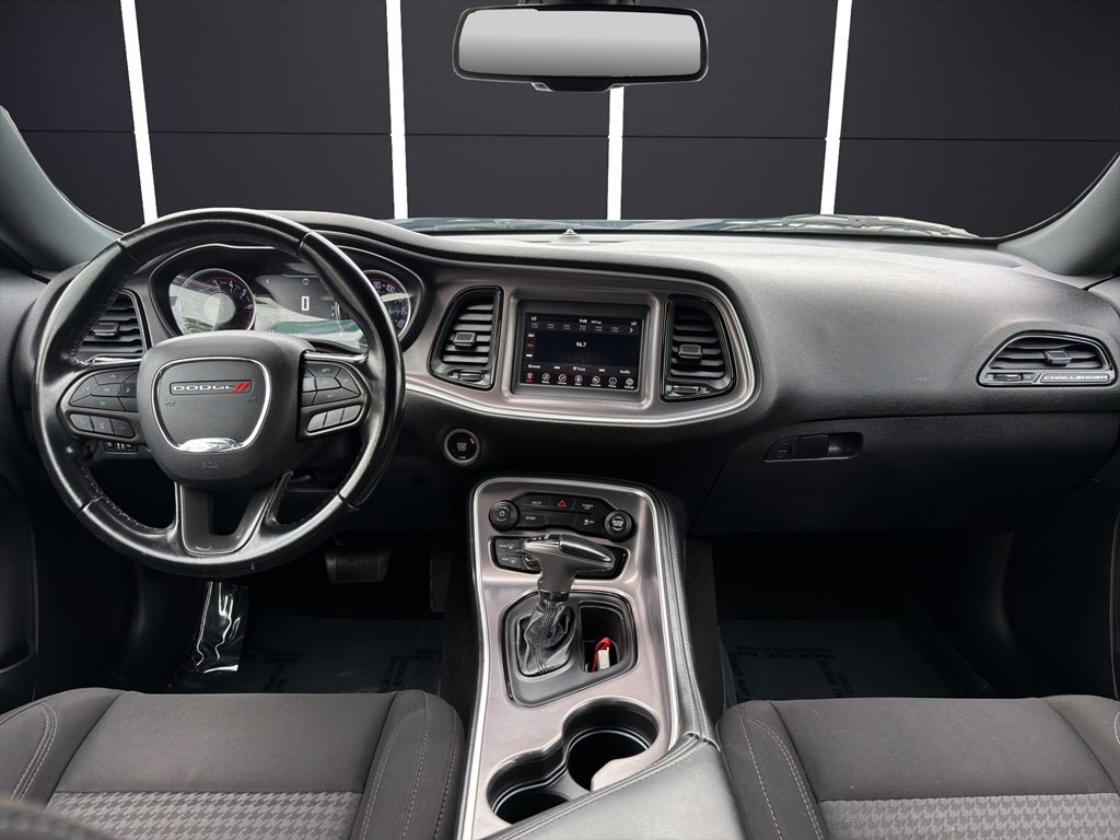 2021 Dodge Challenger Image 11