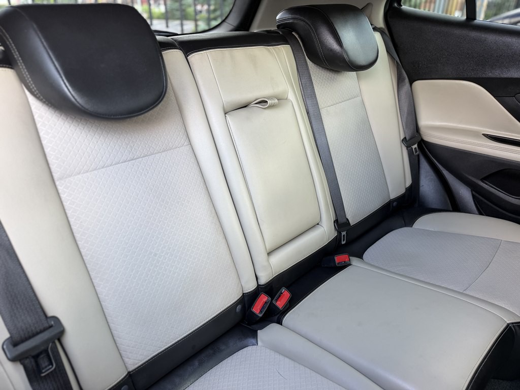 2021 Buick Enclave Image 18