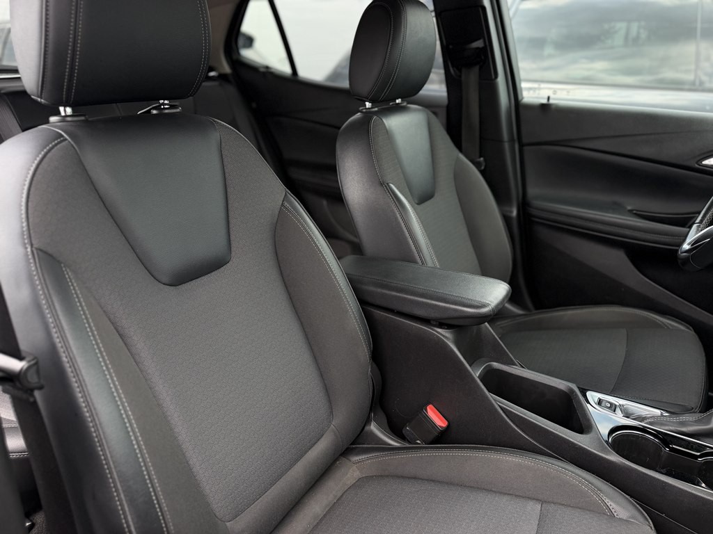 2021 Buick Enclave Image 11