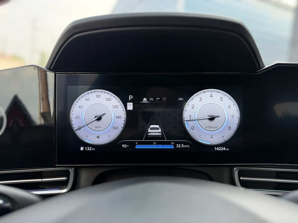 2025 Hyundai Elantra Image 14