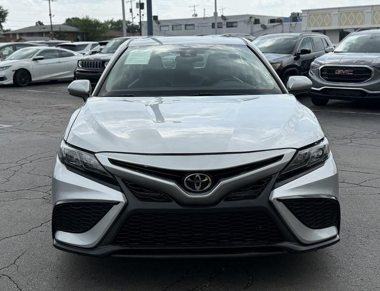 2021 Toyota Camry Image 2