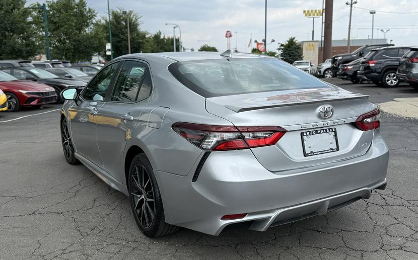 2021 Toyota Camry Image 4