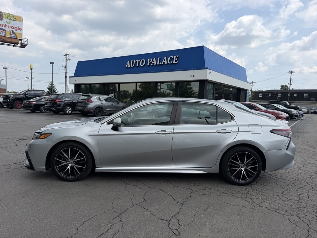 2021 Toyota Camry Image 7