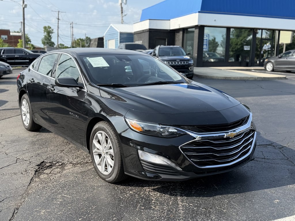2024 Chevrolet Malibu Image 3