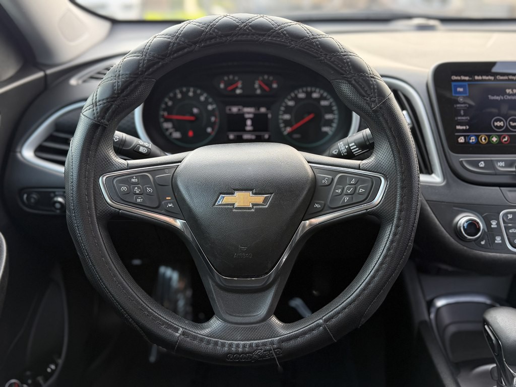 2024 Chevrolet Malibu Image 14