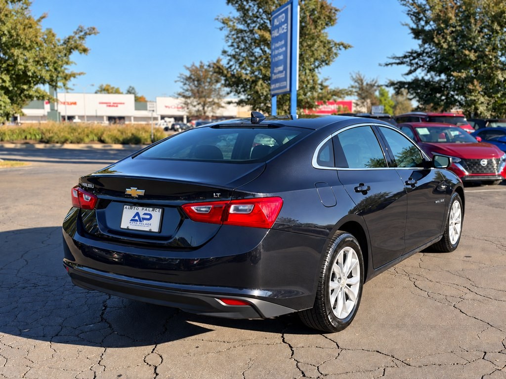 2023 Chevrolet Malibu Image 6