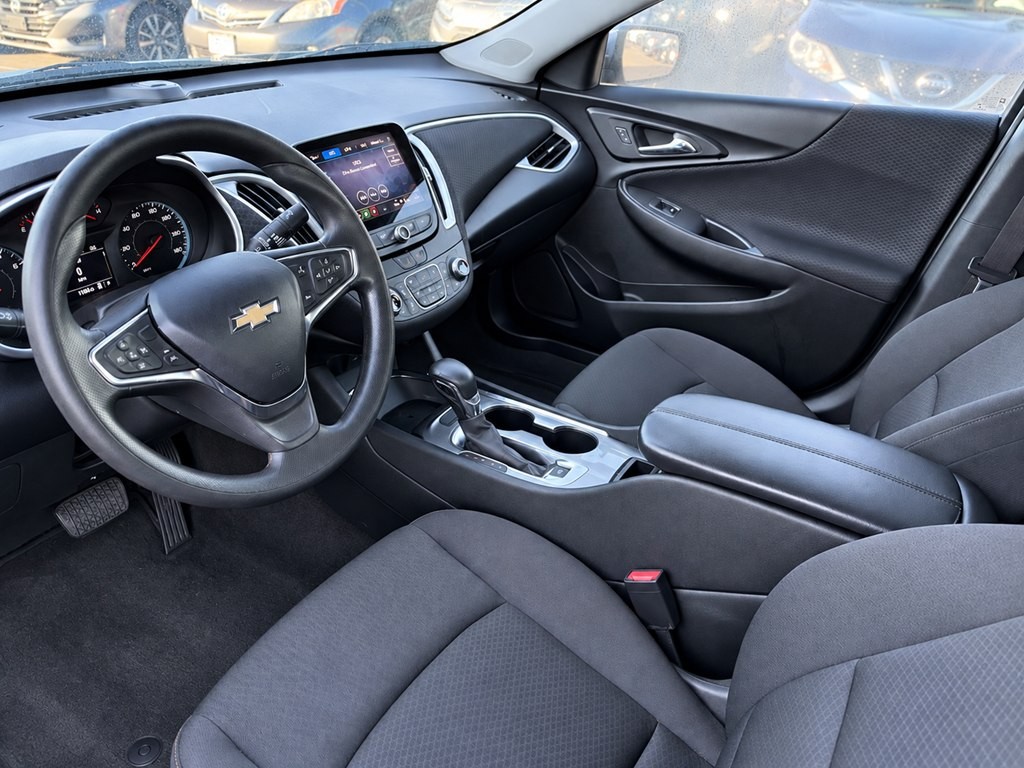 2023 Chevrolet Malibu Image 10