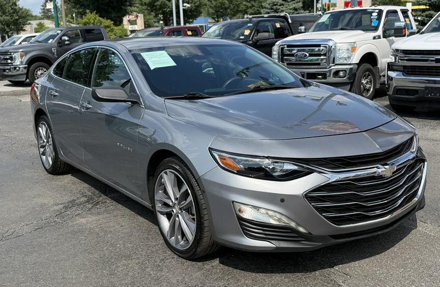 2023 Chevrolet Malibu Image 3