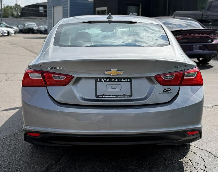 2023 Chevrolet Malibu Image 5