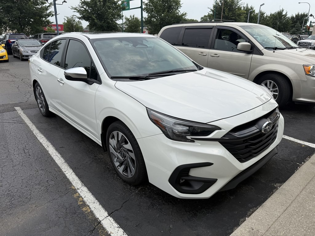 2025 Subaru Legacy Image 2