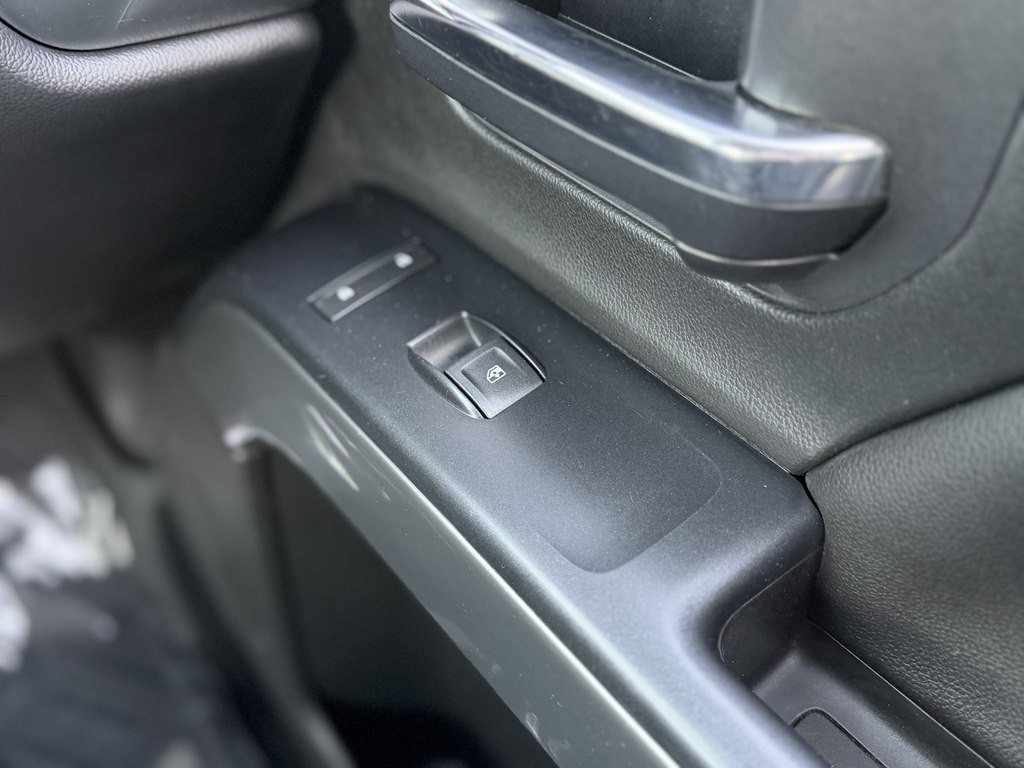2017 Chevrolet Silverado 1500 Image 13