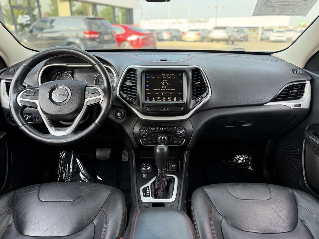 2015 Jeep Cherokee Image 11