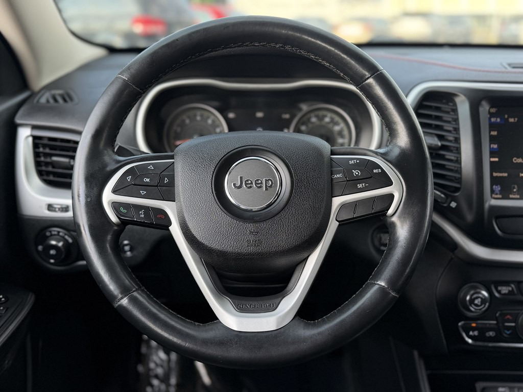 2015 Jeep Cherokee Image 14