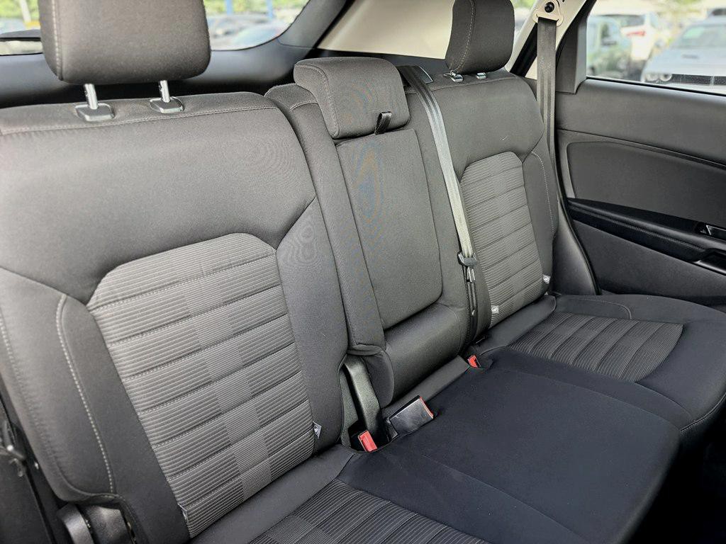 2017 Ford Edge Image 15