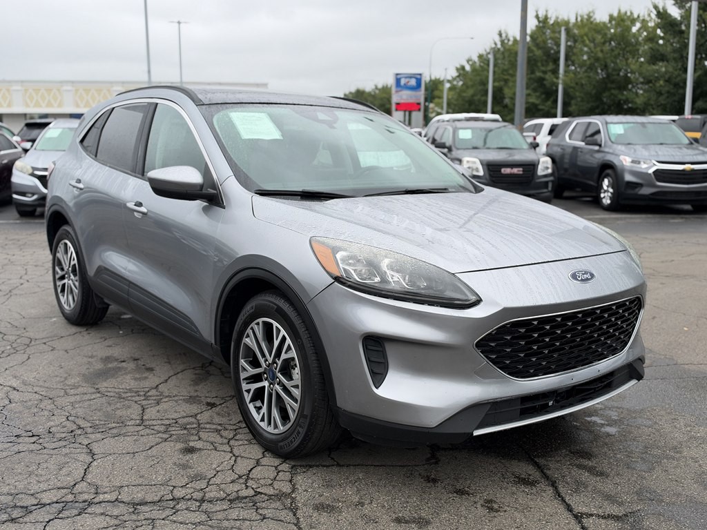 2022 Ford Escape Image 3