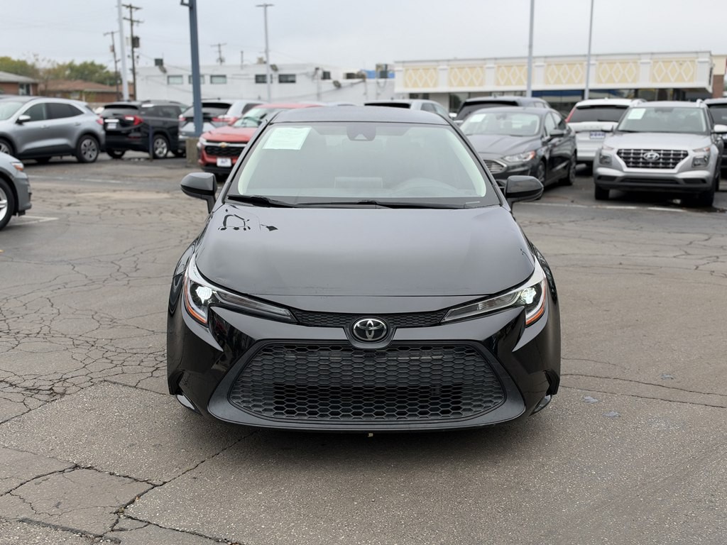 2021 Toyota Corolla Image 2