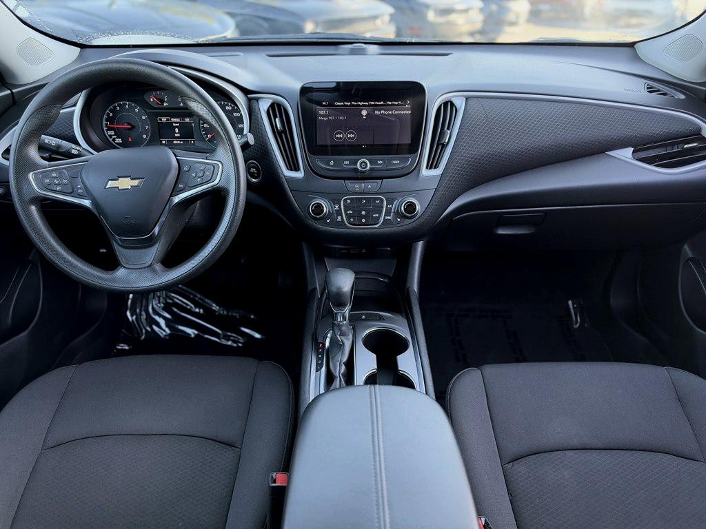 2023 Chevrolet Malibu Image 11