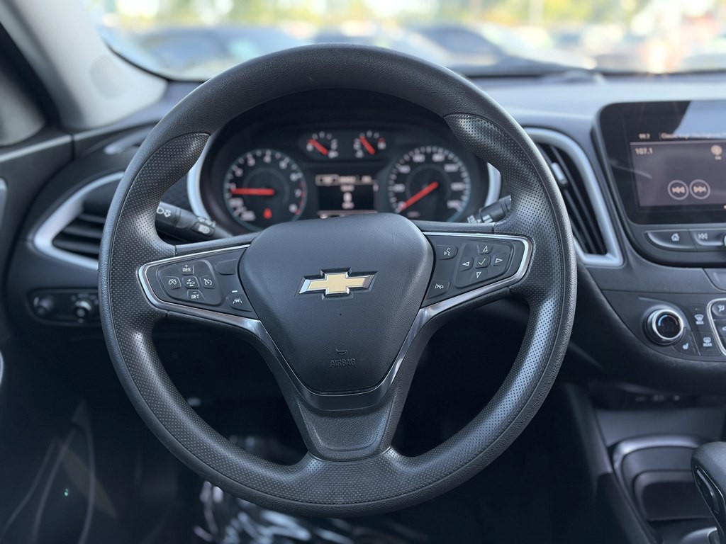 2023 Chevrolet Malibu Image 14
