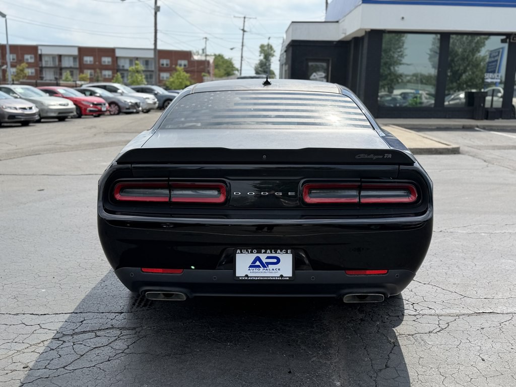 2021 Dodge Challenger Image 5