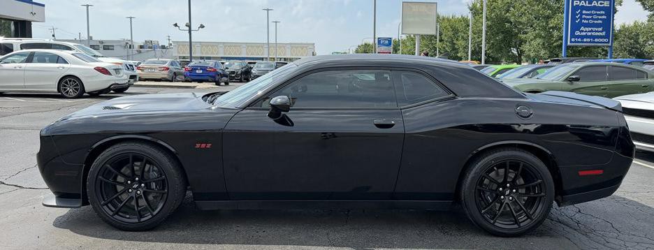 2021 Dodge Challenger Image 7