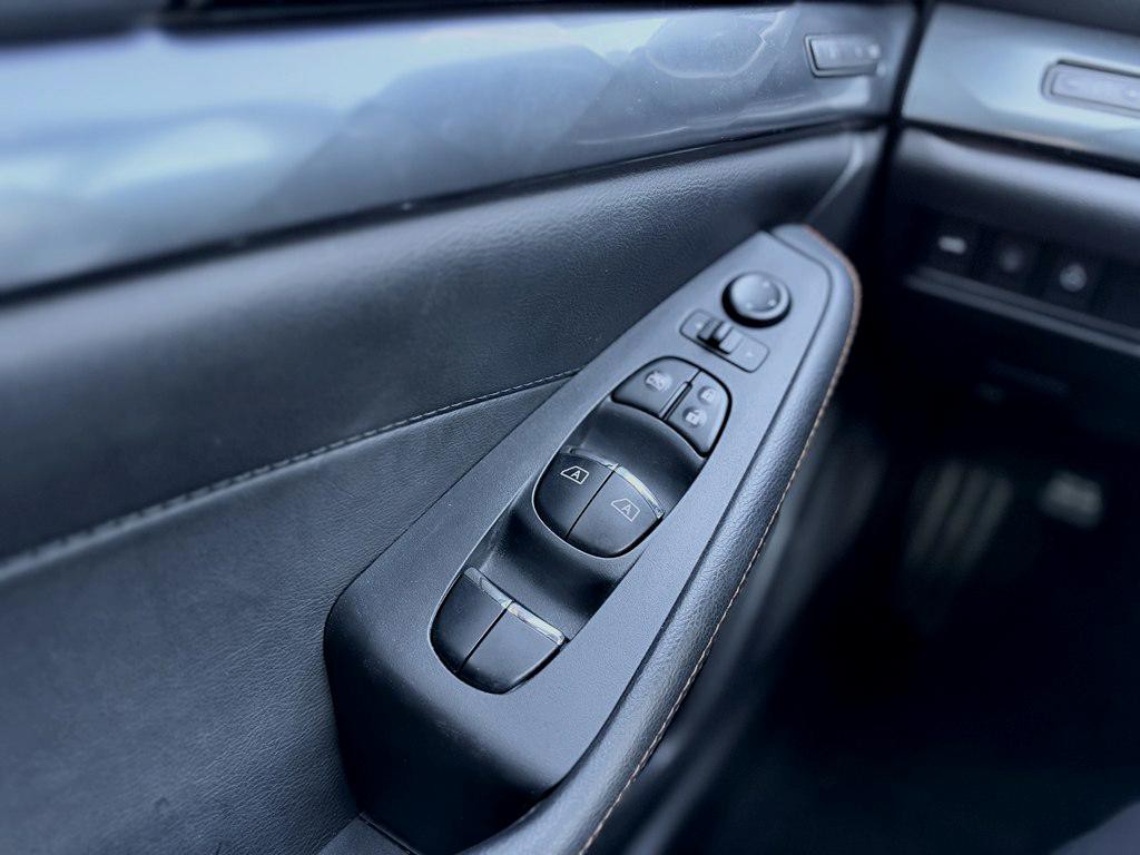 2020 Nissan Maxima Image 9