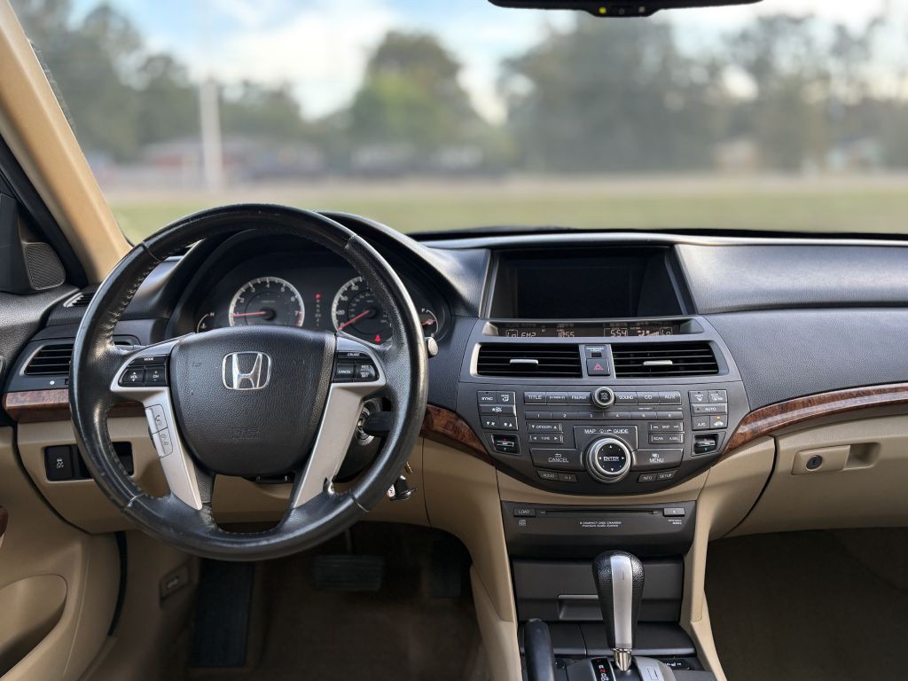 2012 Honda Accord Image 11