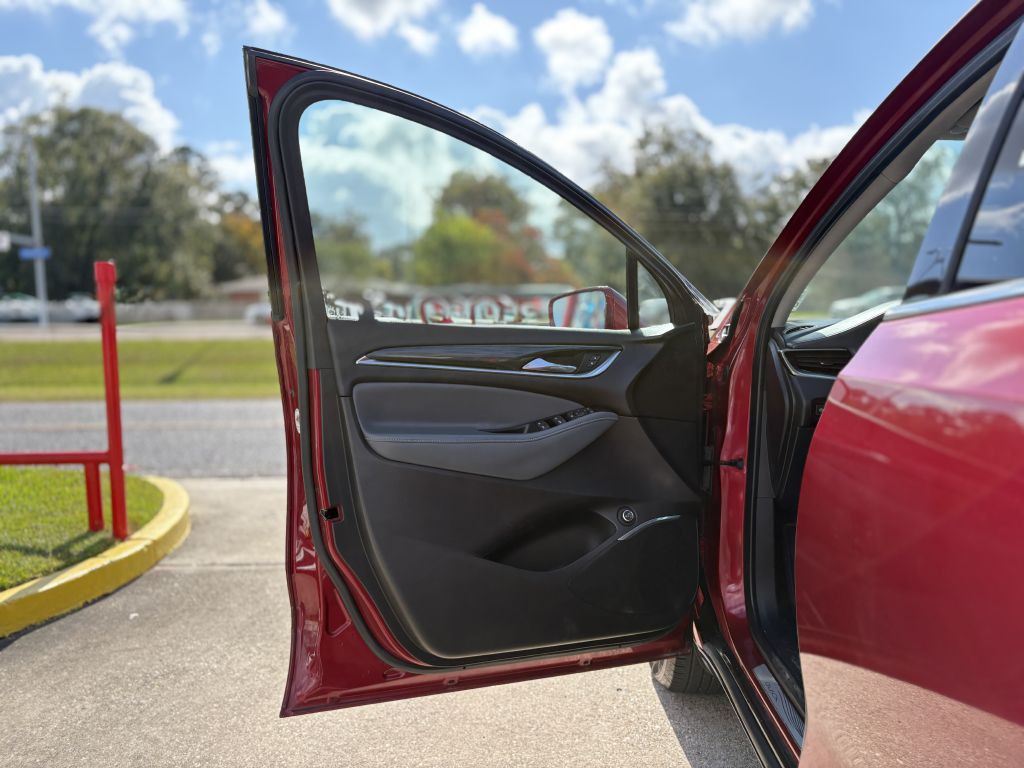 2020 Buick Enclave Image 7