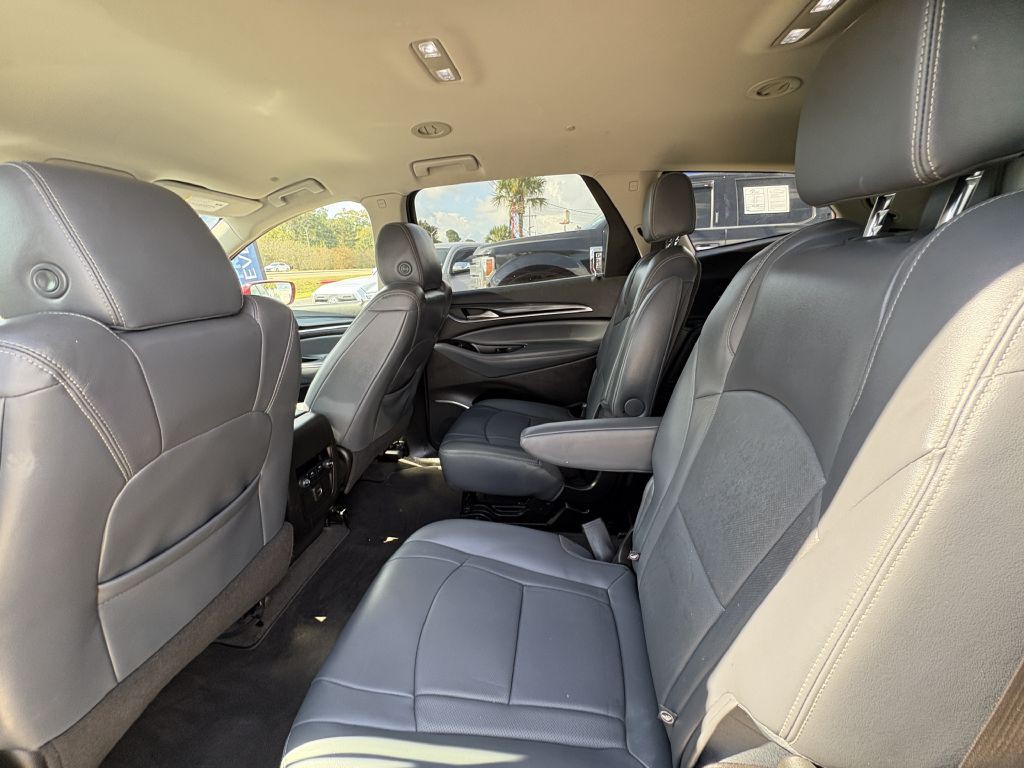 2020 Buick Enclave Image 10