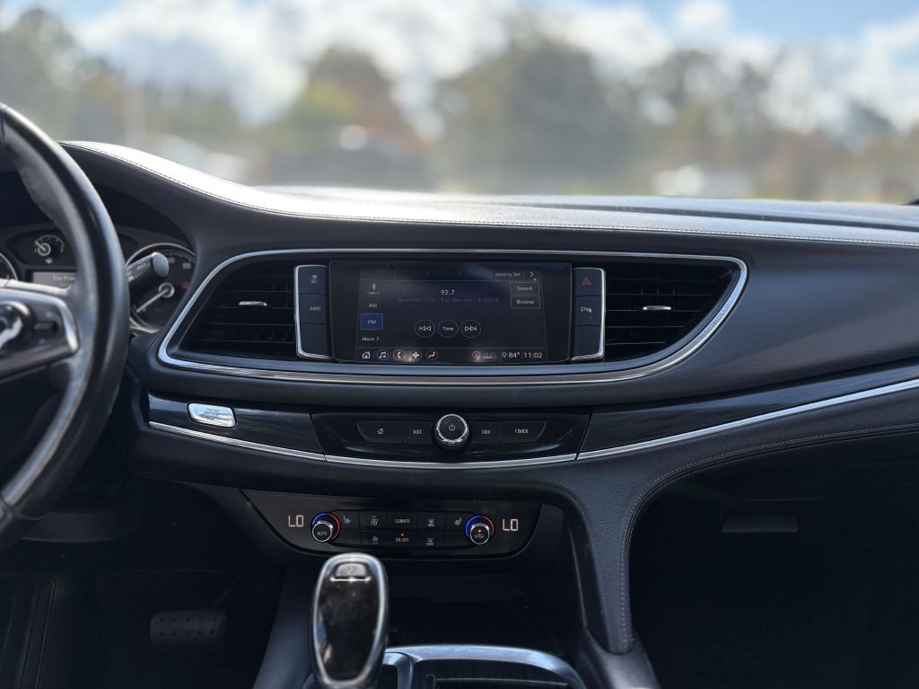 2020 Buick Enclave Image 13