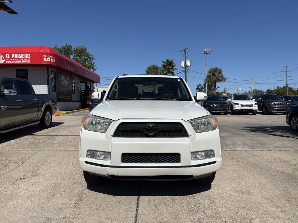 2011 Toyota 4Runner Image 2
