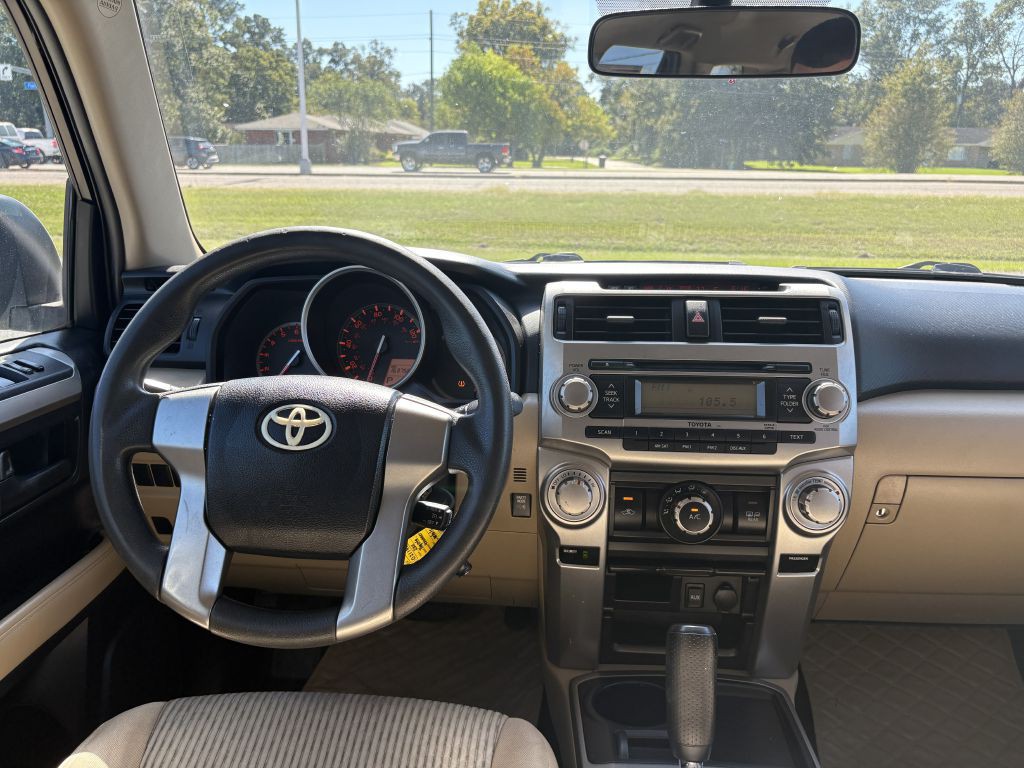 2011 Toyota 4Runner Image 11