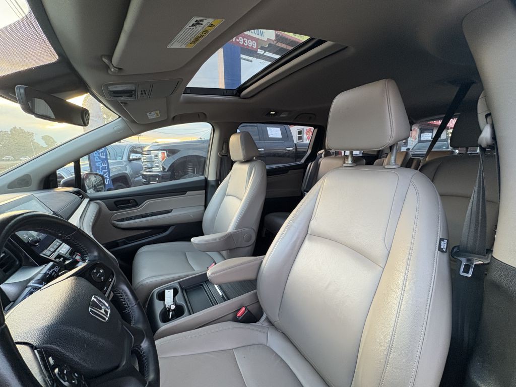 2018 Honda Odyssey Image 9