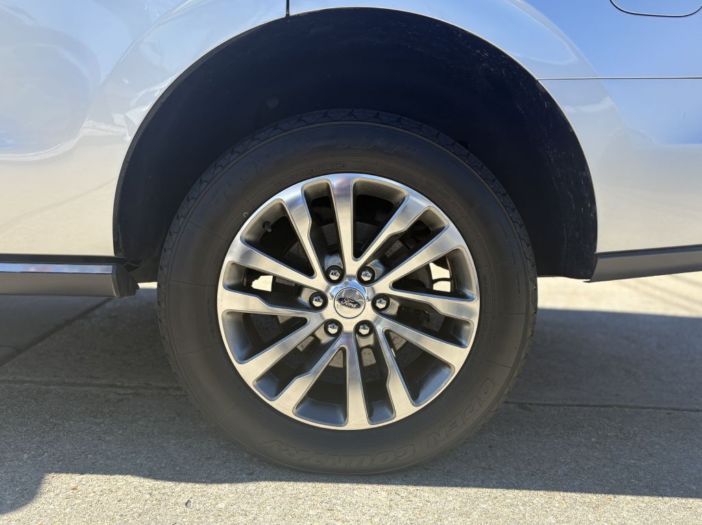 2019 Ford Expedition Image 6