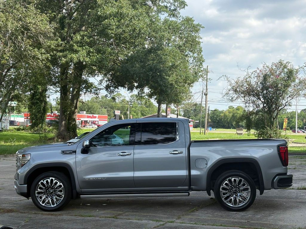 2023 GMC Sierra Image 8