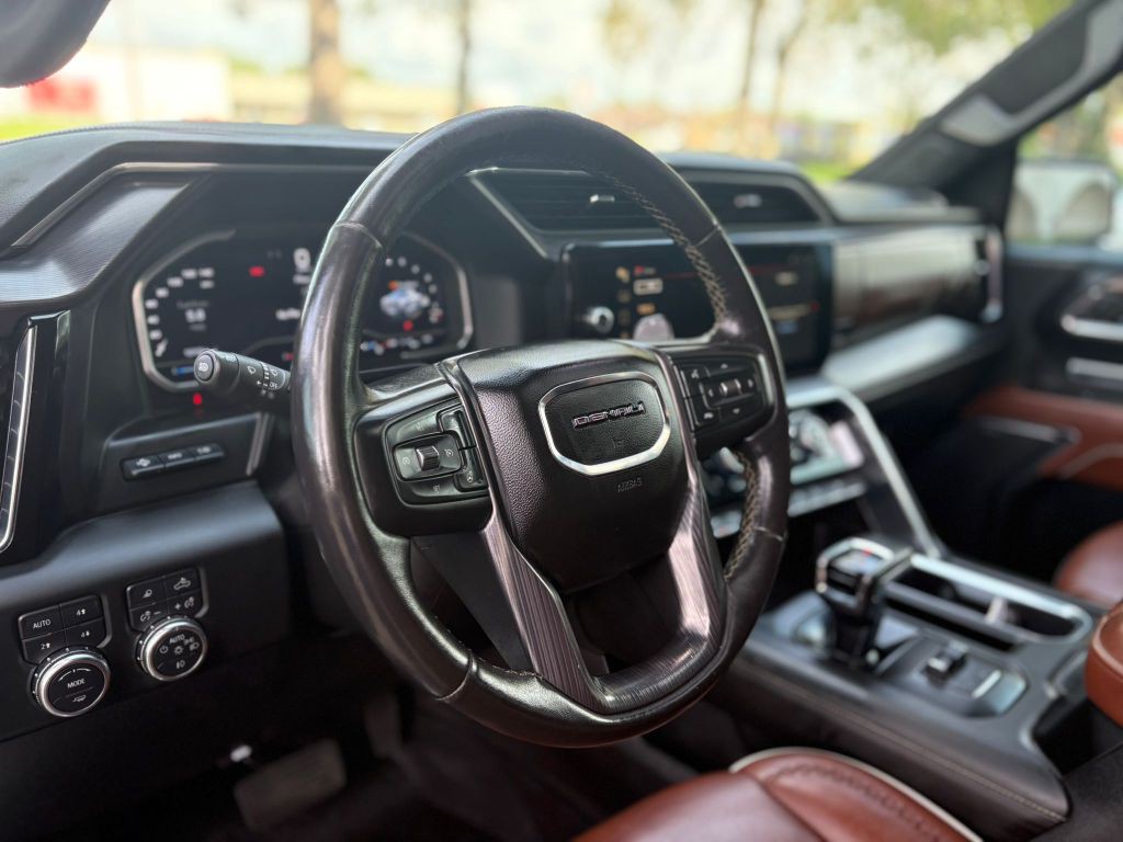 2023 GMC Sierra Image 12