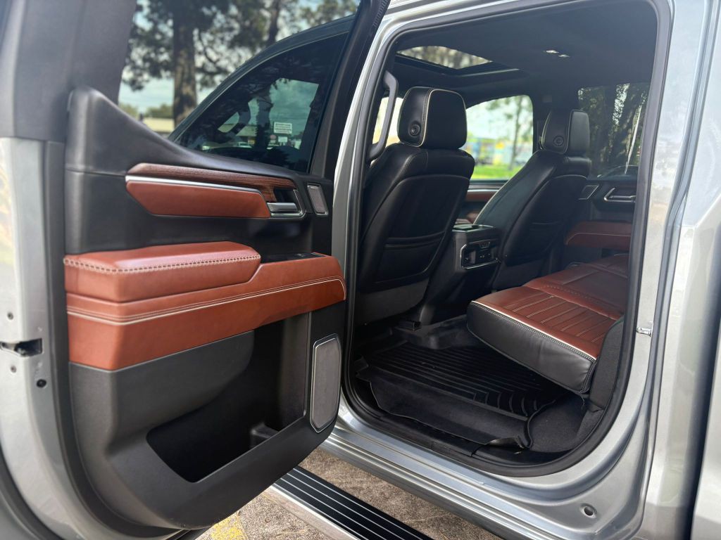 2023 GMC Sierra Image 16