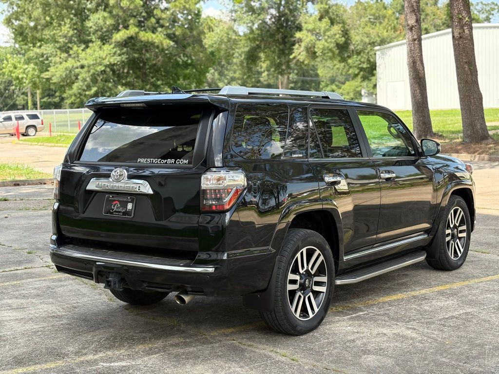2021 Toyota 4Runner Image 4