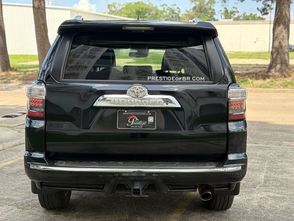 2021 Toyota 4Runner Image 5