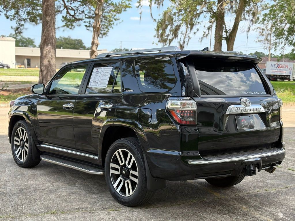 2021 Toyota 4Runner Image 6