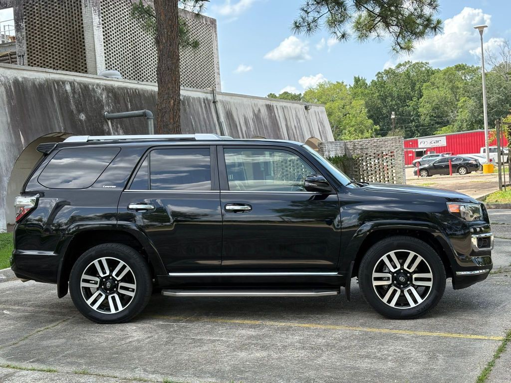 2021 Toyota 4Runner Image 7