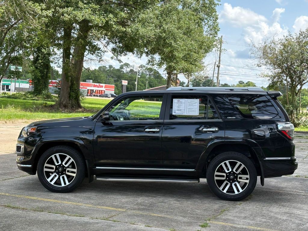 2021 Toyota 4Runner Image 8