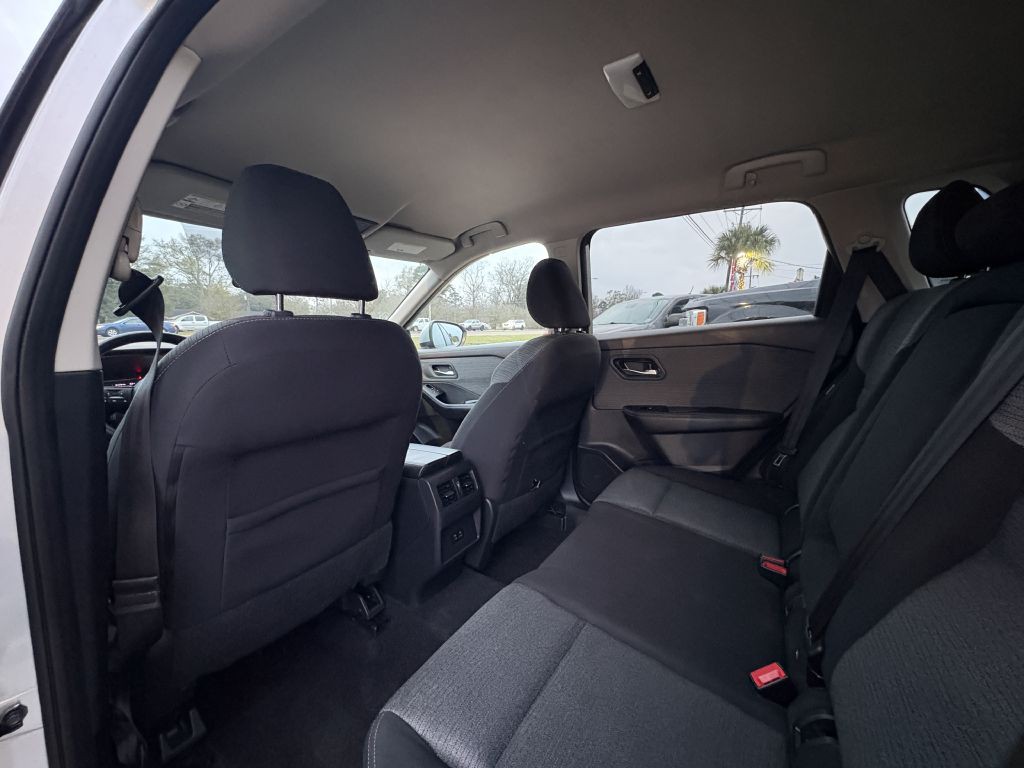 2021 Nissan Rogue Image 11